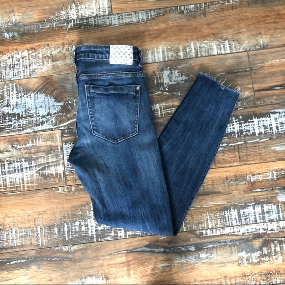 Zara Skinny Jeans - Picture 5 of 5